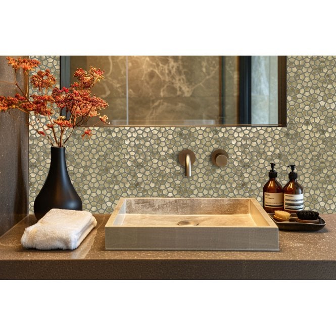 Alume Link Gold 30.2cm x 30.4cm (1.5cm x1.9cm) Mosaic Tile