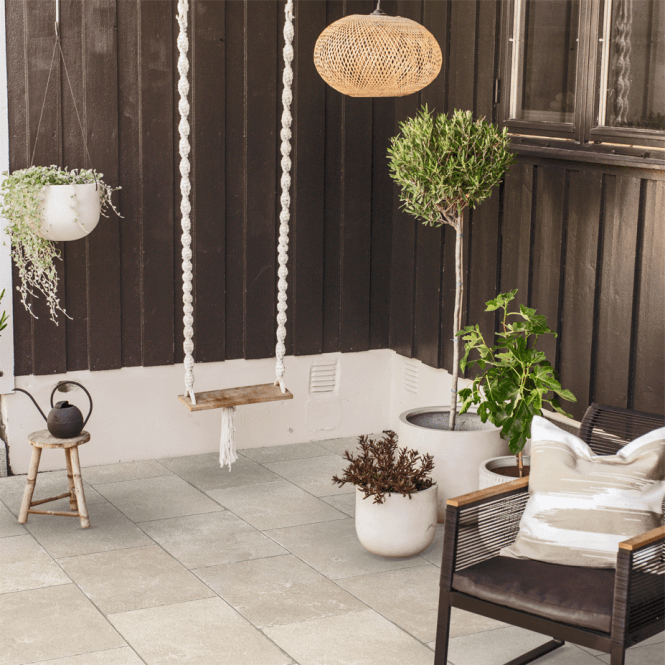 Antiqus Vanilla 40.8cm x 61.4cm 2cm Outdoor Floor Tile