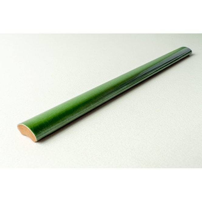 Bullnose Victoria Green Gloss 1.2cm x 30cm Border tile