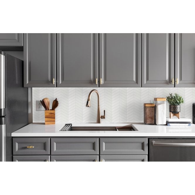 Chevron Matt White 28.85cm x 30.25cm (2.3cm x 8.5cm) Mosaic Tile