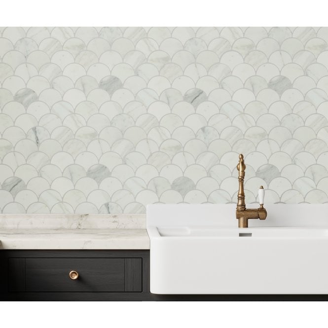 Fan Calacatta Gold 28.5cm x 28.5cm Mosaic Tile