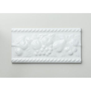 Heckstream Fruit Victorian white 7.5cm x 15cm Border Tile
