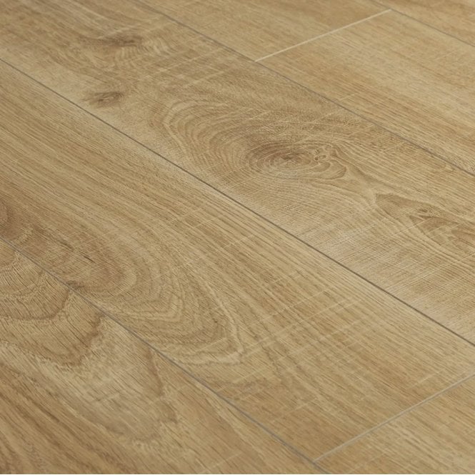 Helvetic Natural Light Oak Plank Satin Laminate 19.3cm x 138cm x 8mm (2.131 Sq/M Per Pack)