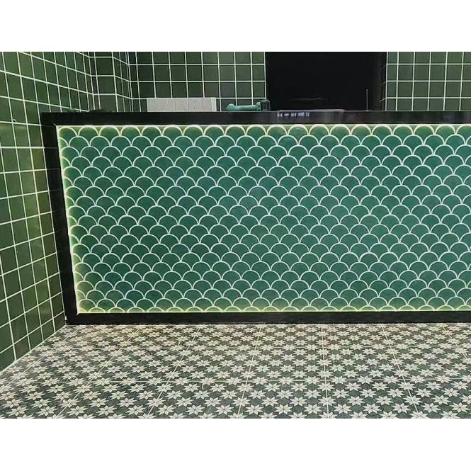 Knightsbridge Crackle Fan Green Mosaic 28.1cm x 29.6cm Mosaic Tile