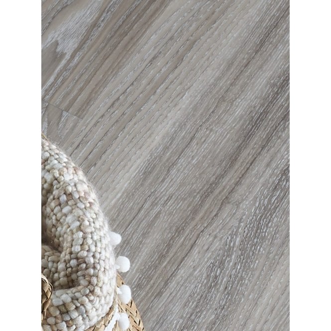 Malmo Svante 5G Embossed 122cm x 17.6cm 5.5/0.3mm Floor Tile (1.71 Sq/M Per Pack)