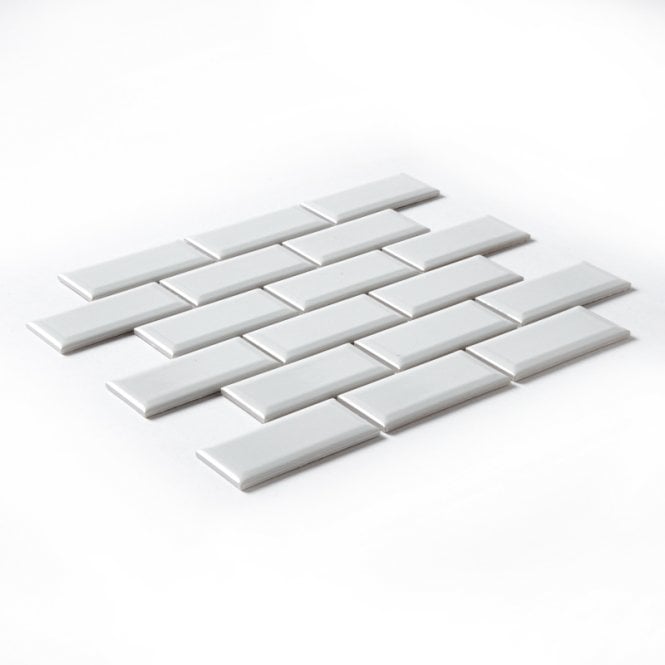 Metro Bevelled Gloss White 29.55cm x 29.1cm (4.5cm x 9.5cm) Mosaic Tile