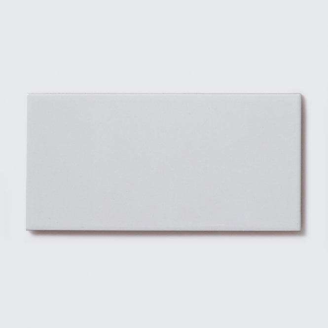 Metro Flat Gloss White 10cm x 20cm Wall Tile
