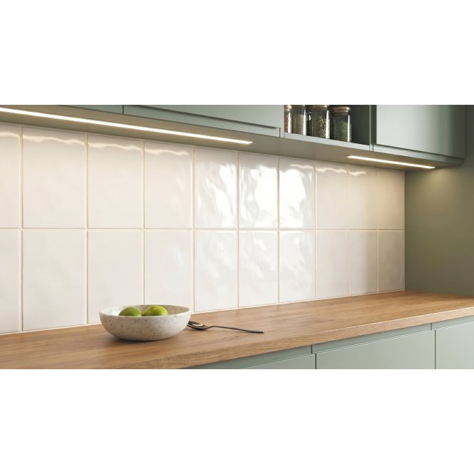Super Relief White 20cm x 25cm Wall Tile