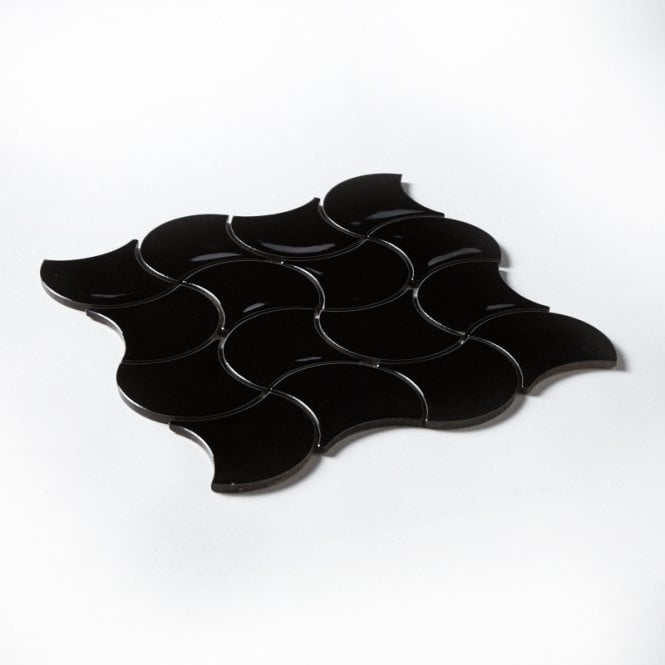 Wave Black Gloss 28.5cm x 30cm Wall Tile